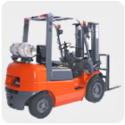 1.5-3T ENGINE FORKLIFT